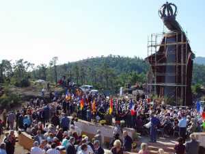  THEOULE 
La statue de Notre Dame d'Afrique
